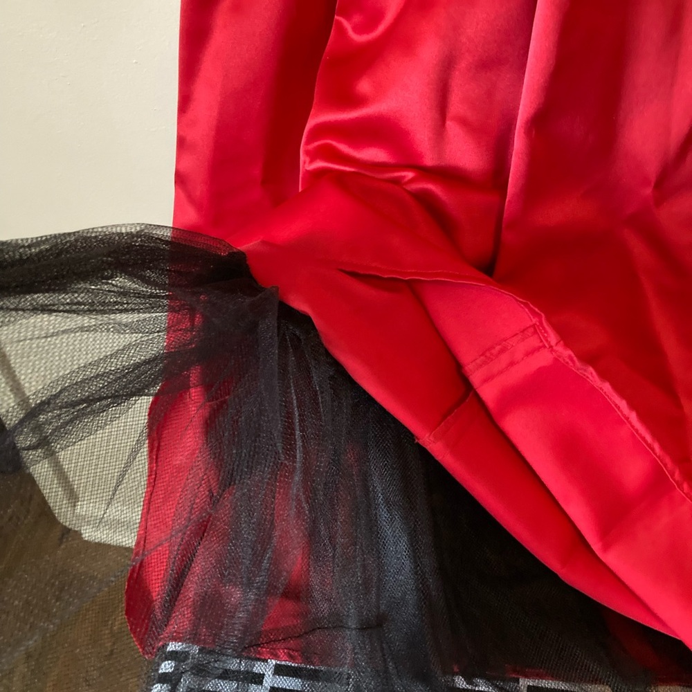 Vibrant Red Strapless Gown - Picture 5 of 6